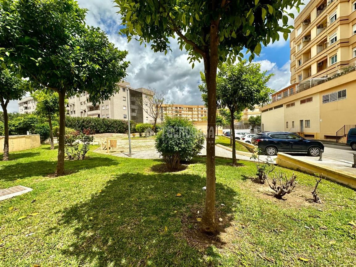 Exterior view of Flat for sale in Jerez de la Frontera  with Private garden and Community pool