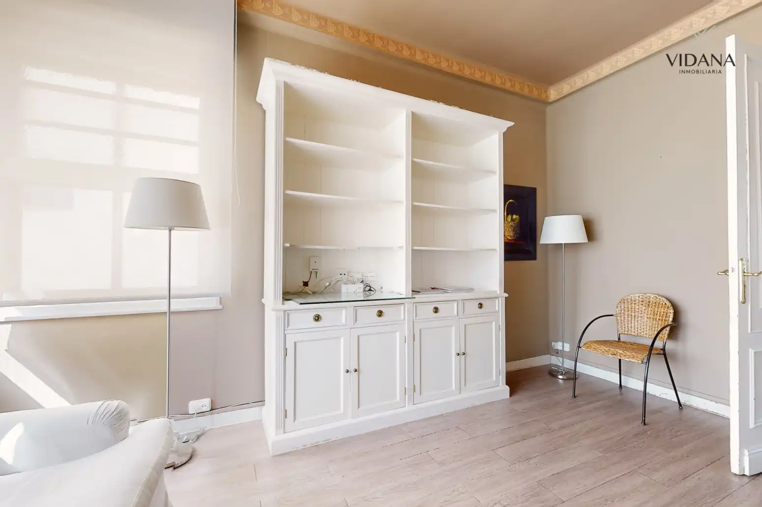 Sala d'estar de Pis en venda en  Pamplona / Iruña amb Calefacció, Parquet i Traster