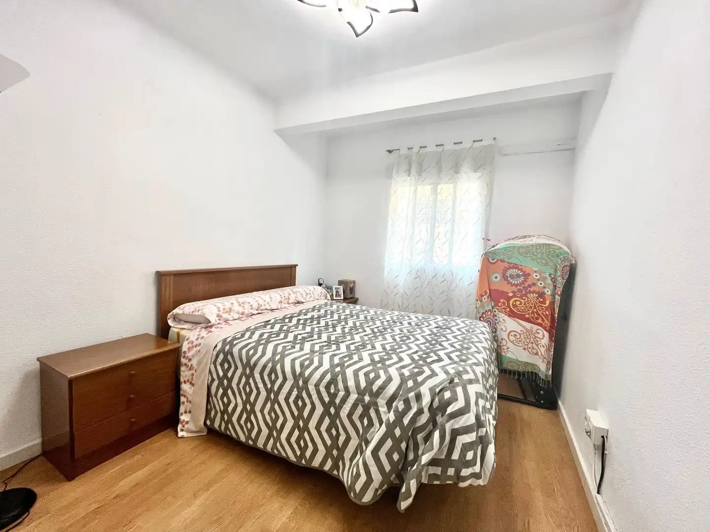 Bedroom of Flat for sale in Málaga  with Air Conditioner, Heating and Alarm