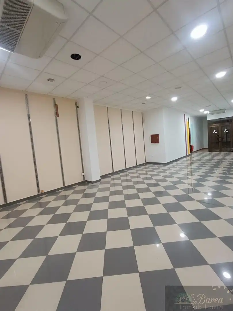 Local comercial en alquiler en Rute, imagen 9