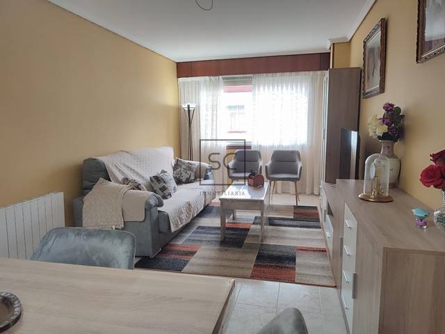 Piso en Venta en Avenida del Maestro García Niebla en San Juan