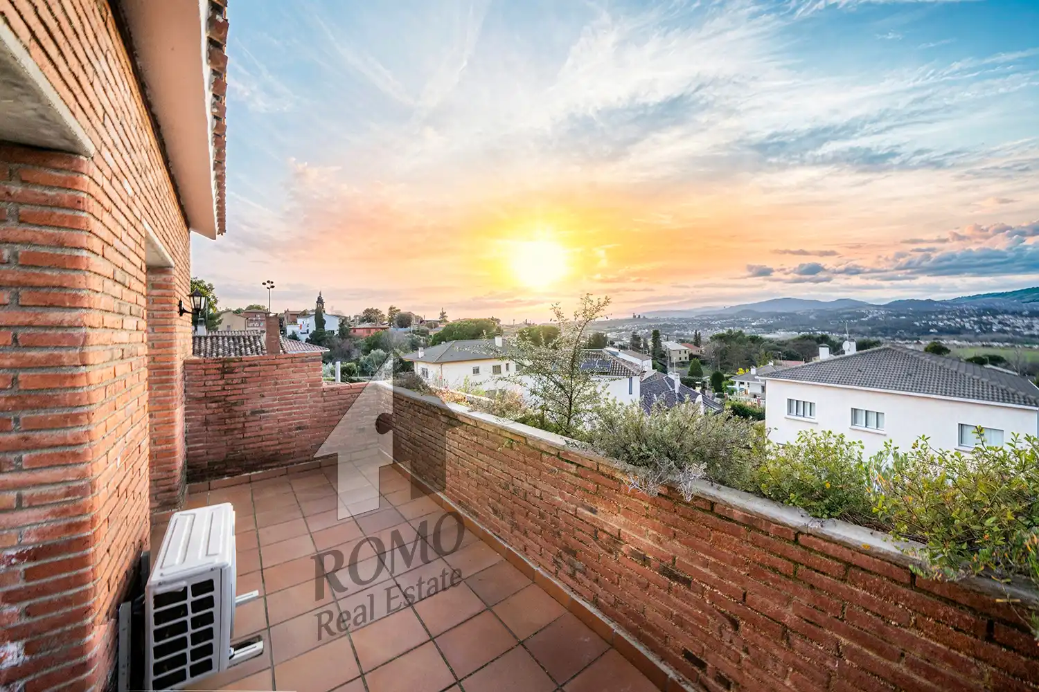 Vista exterior de Casa o chalet en venta en L'Ametlla del Vallès con Aire acondicionado, Calefacción y Jardín privado