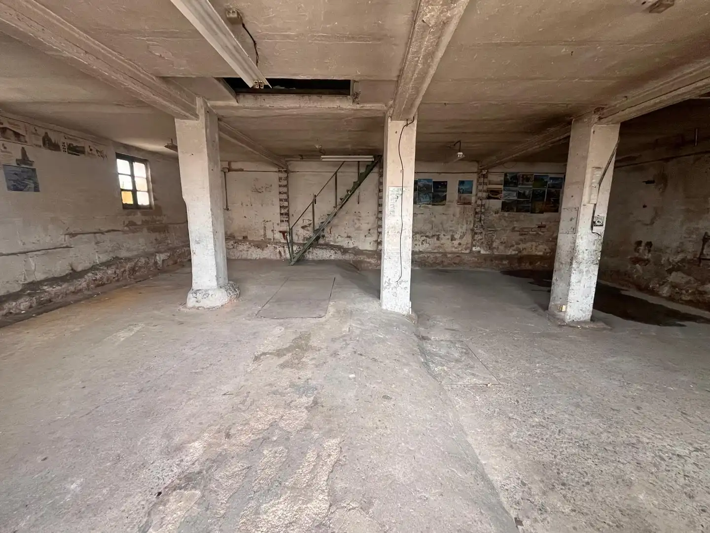 Nau industrial en venda en Burgos