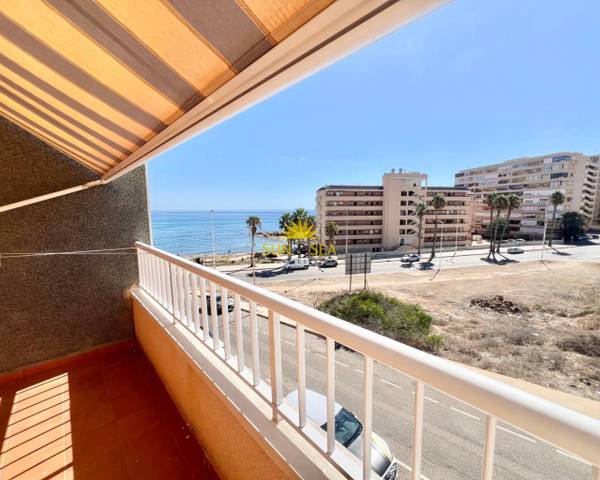 Casa-chalet en Alquiler en Cabo Cervera