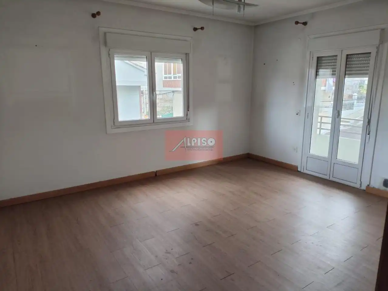 Habitación de Casa o chalet en venta en Ourense Capital  con Jardín privado y Balcón