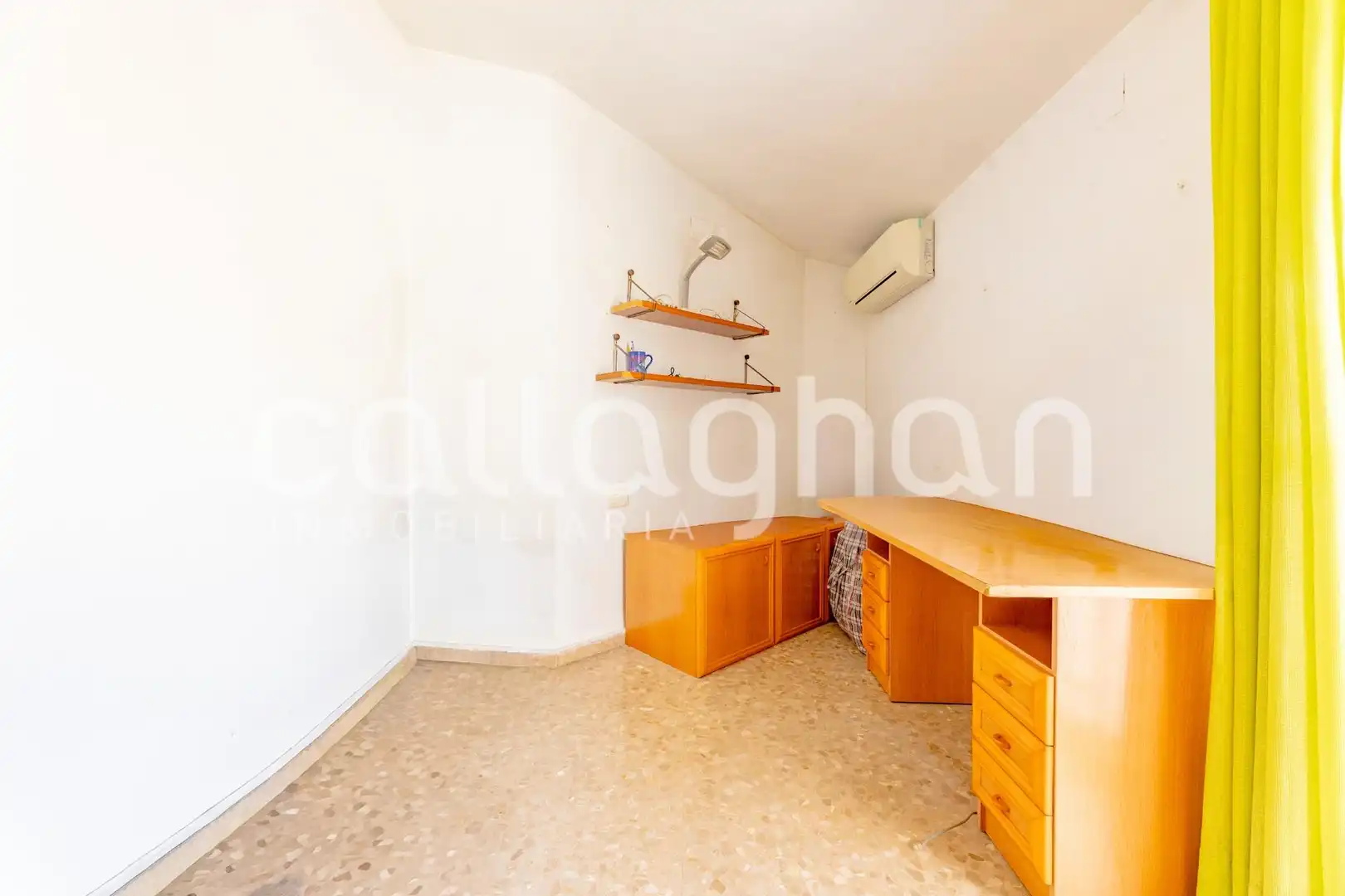 Dachboden zum Verkauf in Valencia mit Klimaanlage, Heizung und Terrasse
