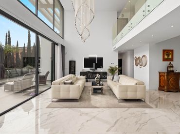 Villa con balcone in vendita a El Paraíso