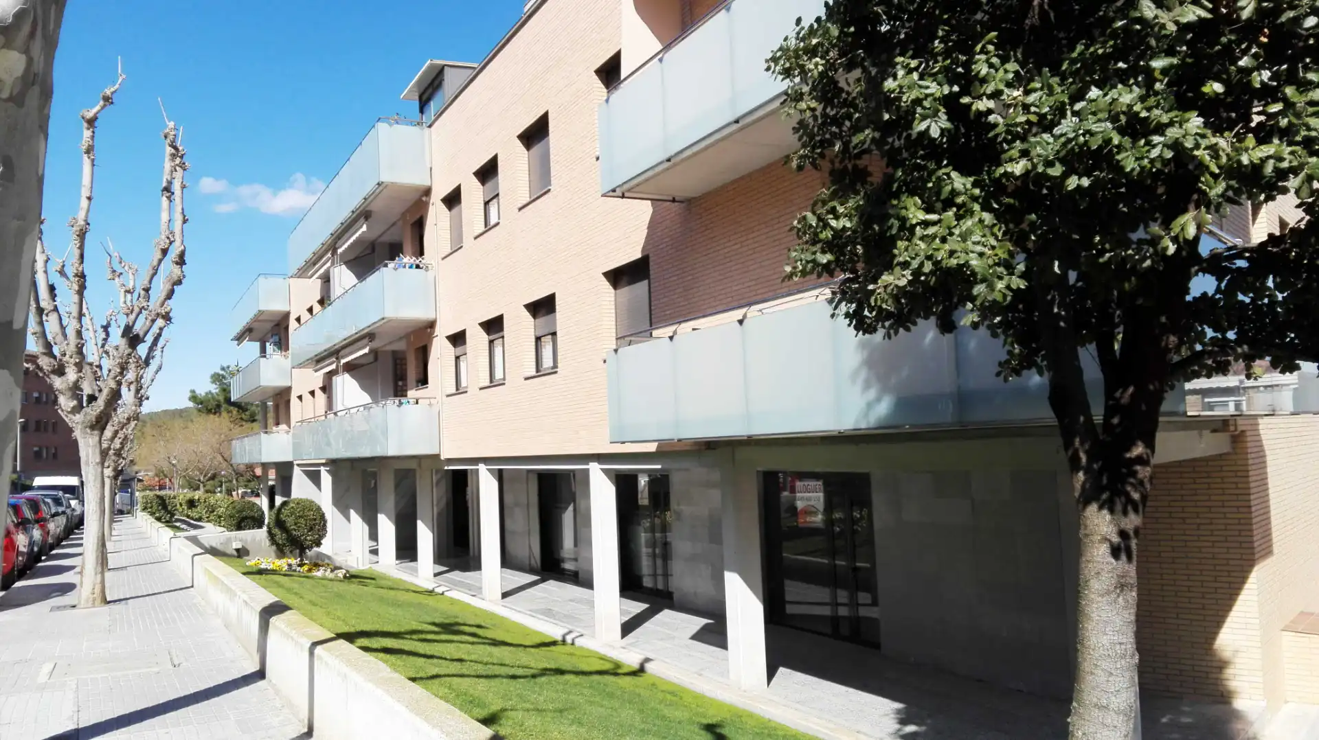 Vista exterior de Local de alquiler en Sant Esteve Sesrovires con Aire acondicionado y Calefacción