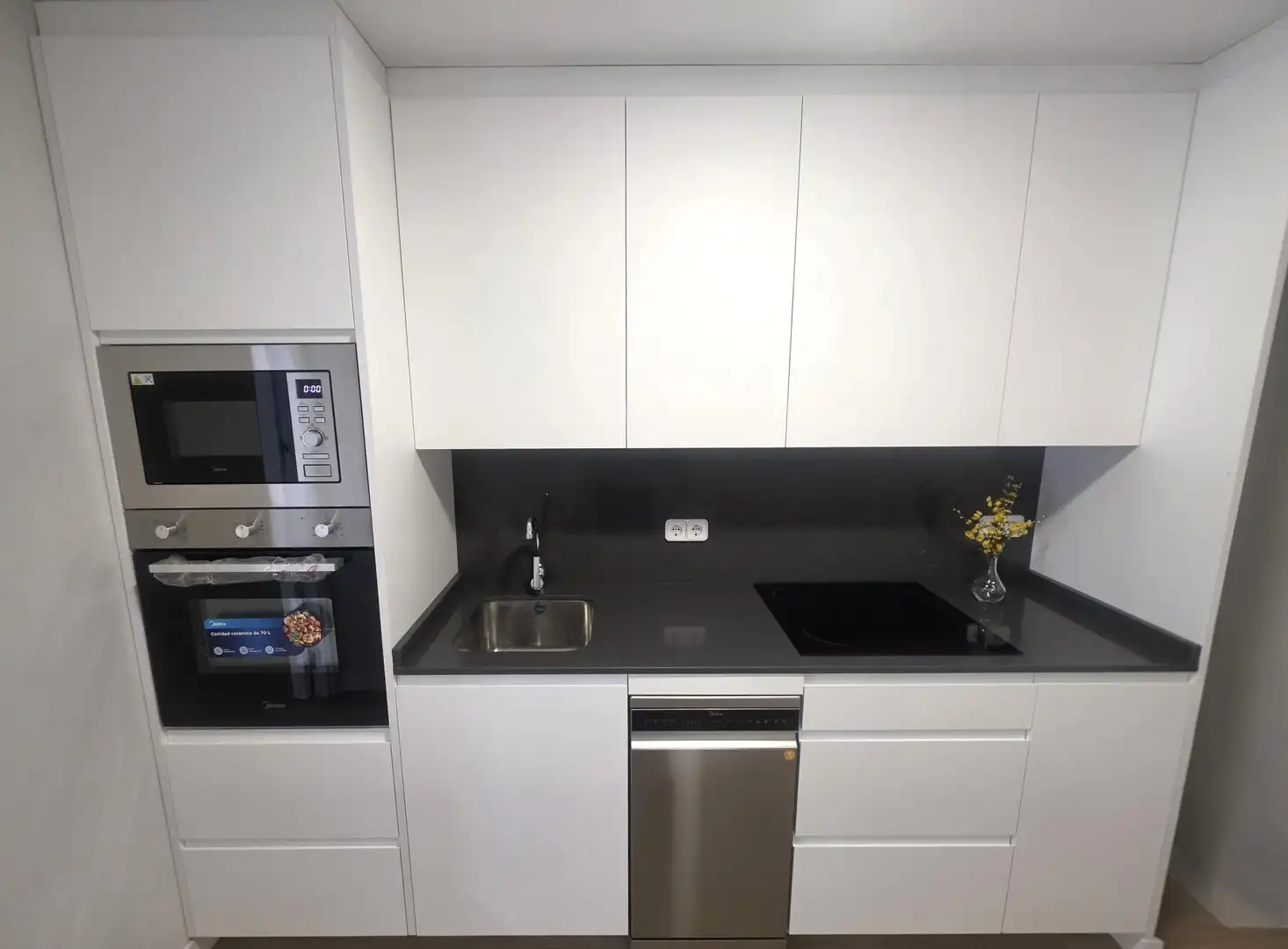 Kitchen of Houses for sale in Pinto  with Air Conditioner and Terrace