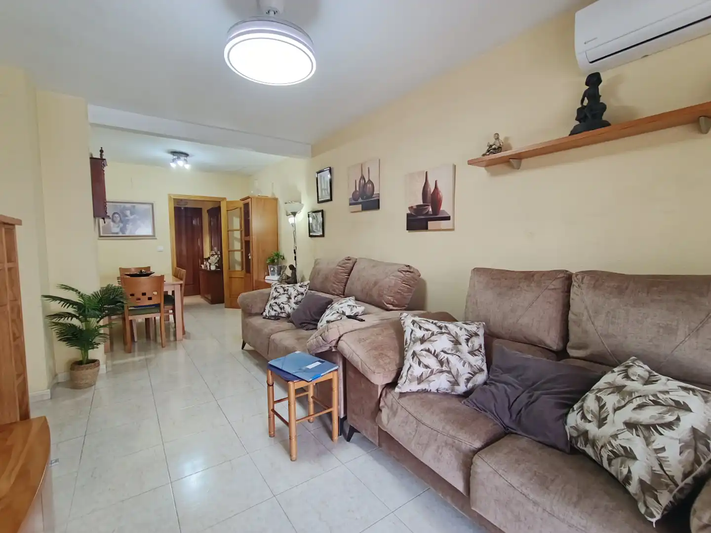 Sala d'estar de Pis en venda en Mérida amb Moblat