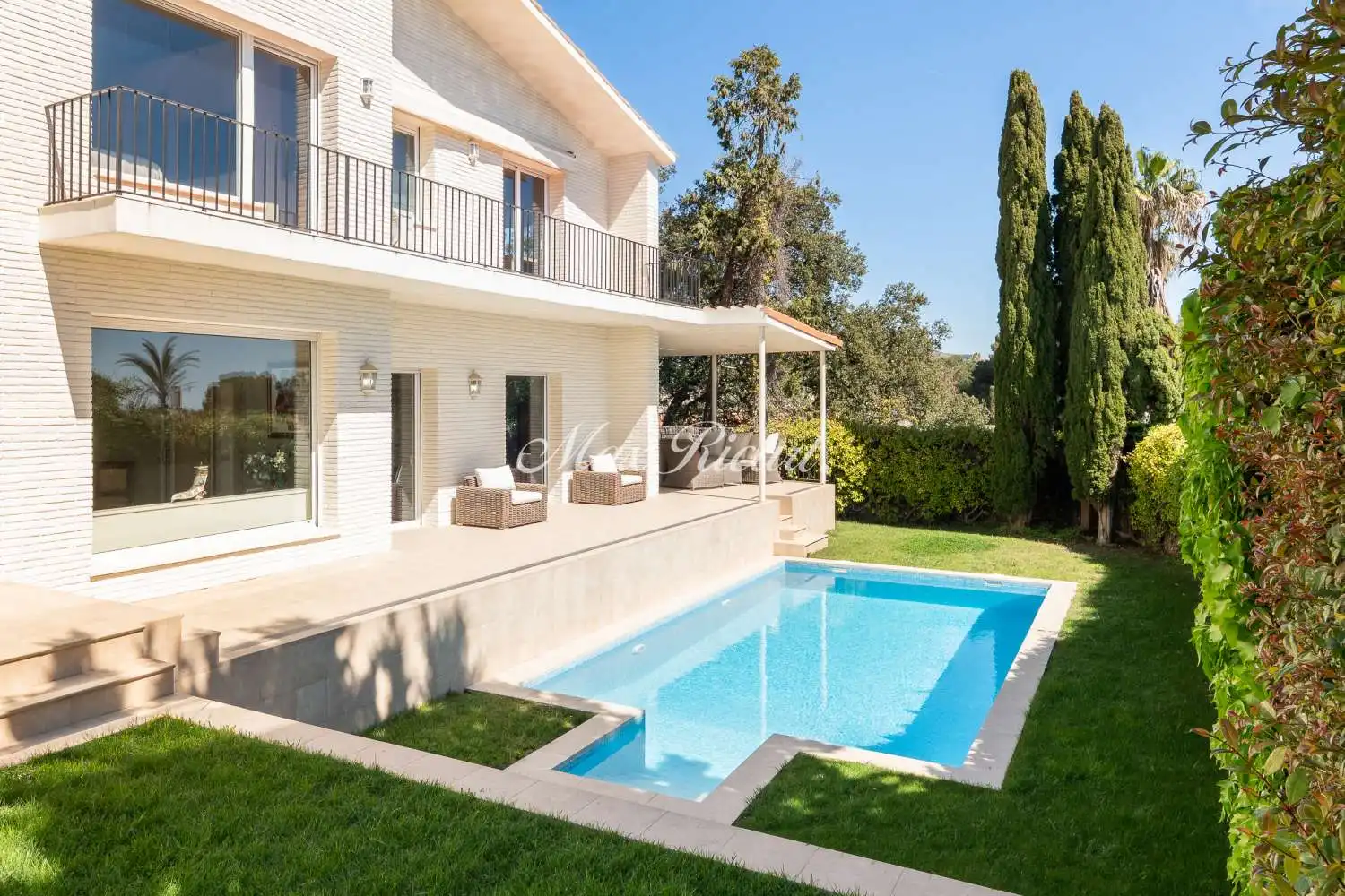 Swimming pool of Houses for rent in Barcelona  with Air Conditioner, Heating and Terrace