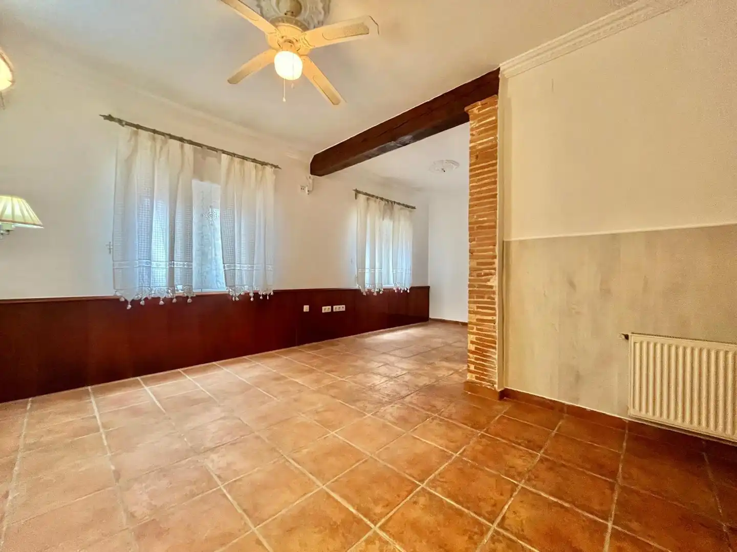 Sala d'estar de Casa o xalet en venda en Torrevieja amb Aire condicionat, Calefacció i Jardí privat