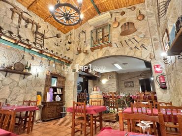 Local comercial en venda a CARDENAL CISNEROS