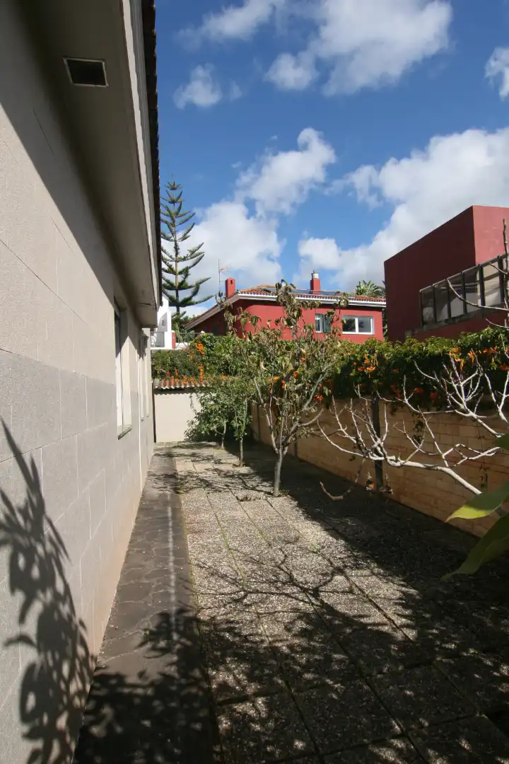 Houses for sale in Calle Concepcion Salazar, La Laguna