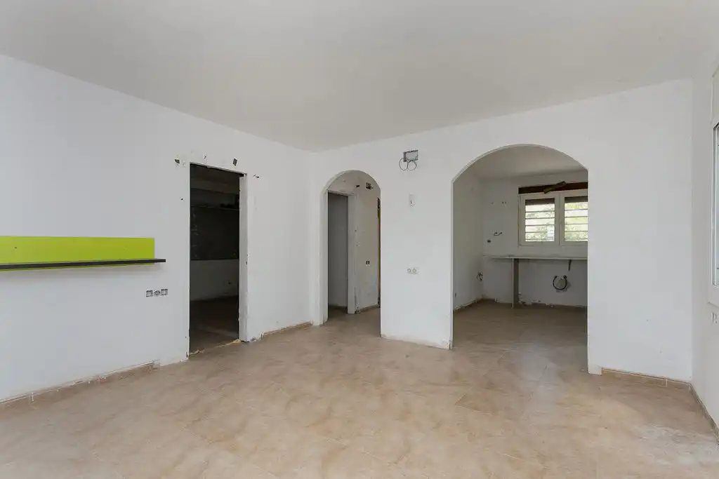 Detached house for sale in C/ Estartit, imagen 3