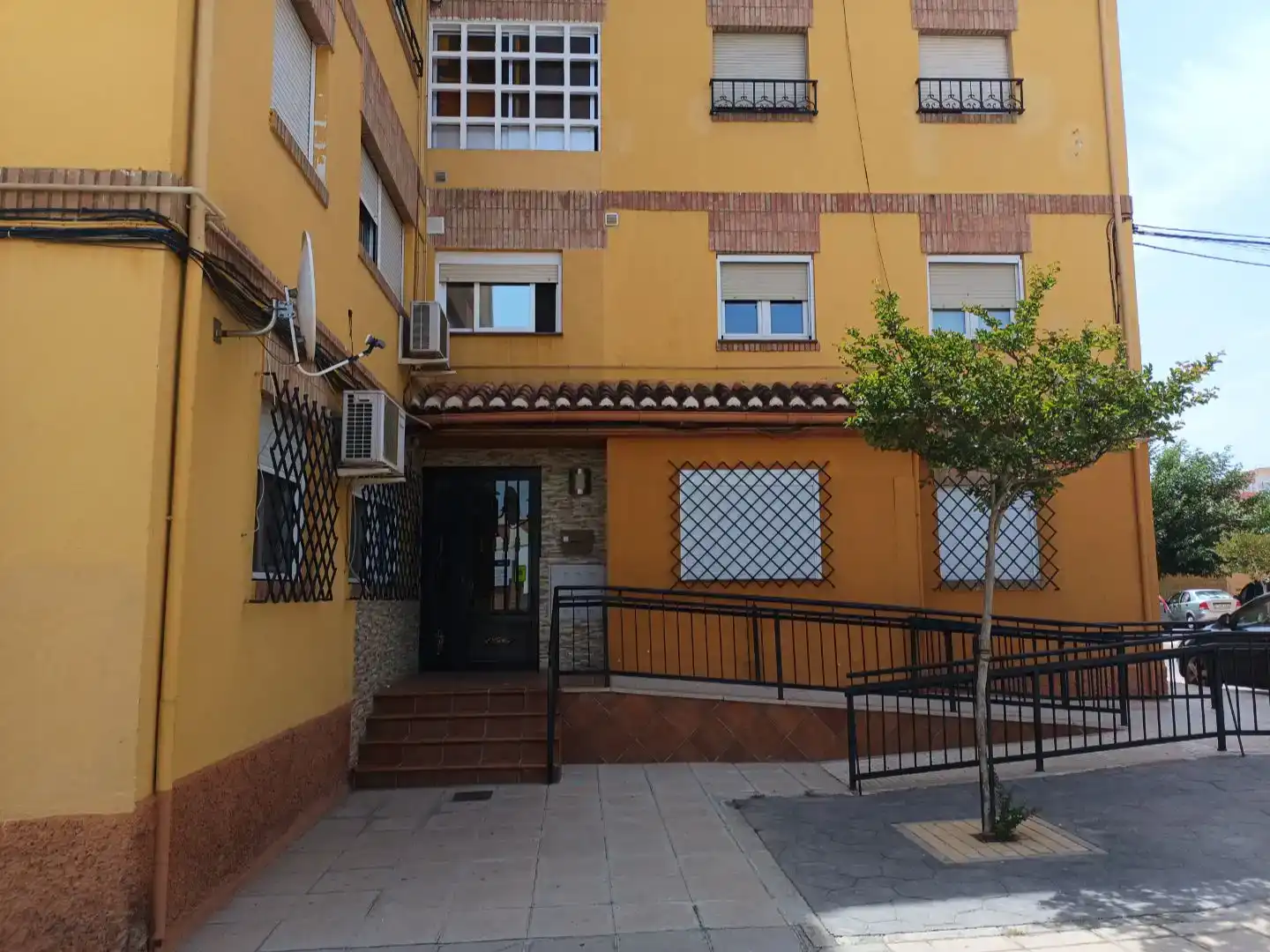 Vista exterior de Pis en venda en Guadix, Granada