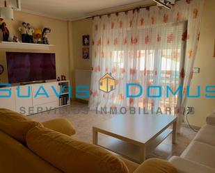 Living room of Single-family semi-detached for sale in Morales del Vino  with Heating, Oven and Washing machine