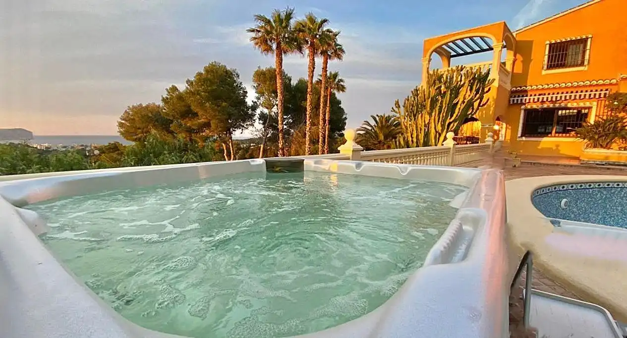 Swimming pool of Houses for sale in Jávea / Xàbia  with Air Conditioner and Private garden