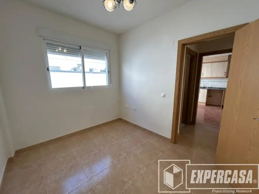 Habitación de Casa adosada en venta en Marines con Terraza
