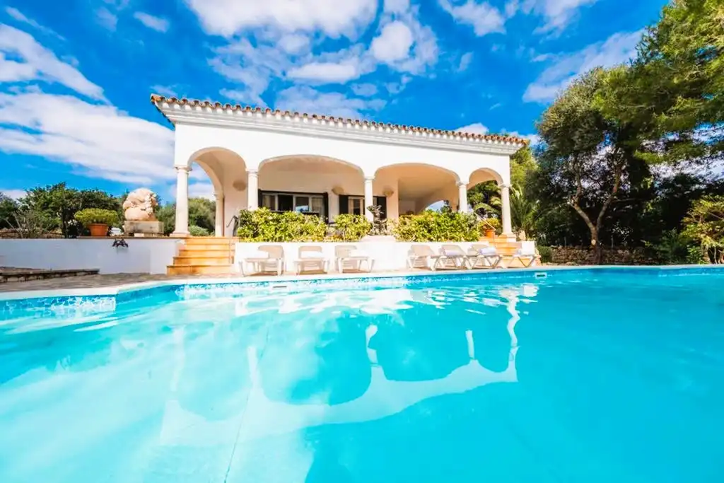 Piscina de Casa o xalet en venda en Sant Lluís amb Aire condicionat, Calefacció i Jardí privat