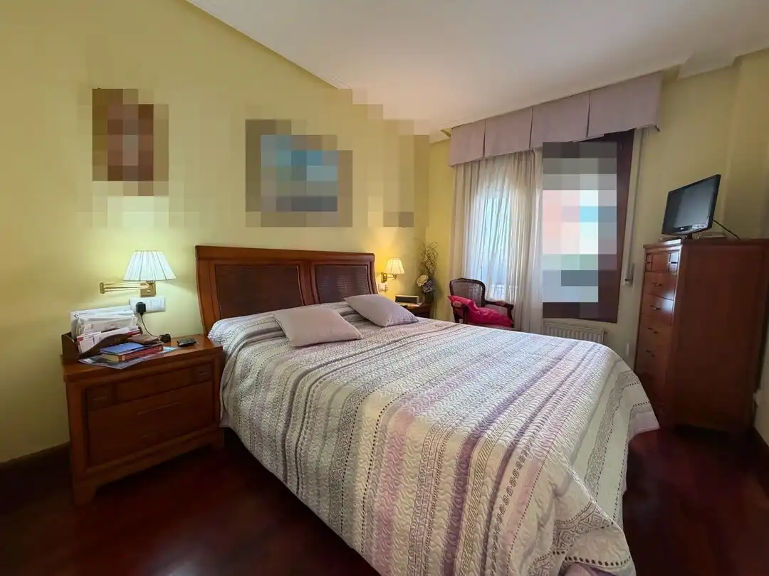 Habitación de Piso en venta en Sopela con Calefacción y Trastero