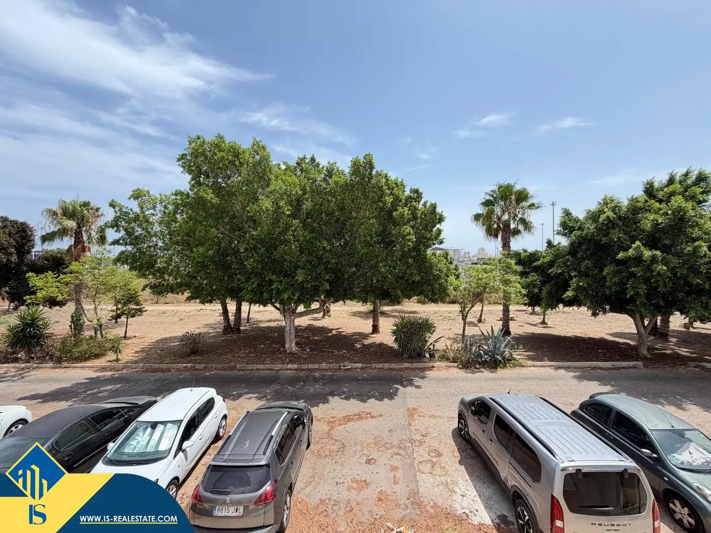 Aparcament de Casa o xalet en venda en Torrevieja amb Aire condicionat, Terrassa i Traster