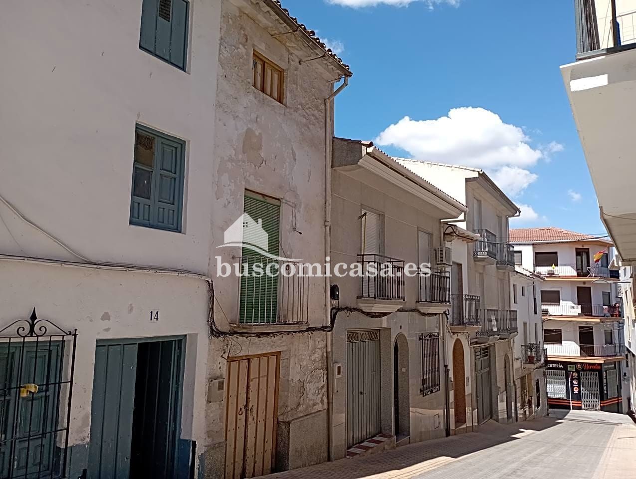 Vista exterior de Casa adosada en venda en Castillo de Locubín