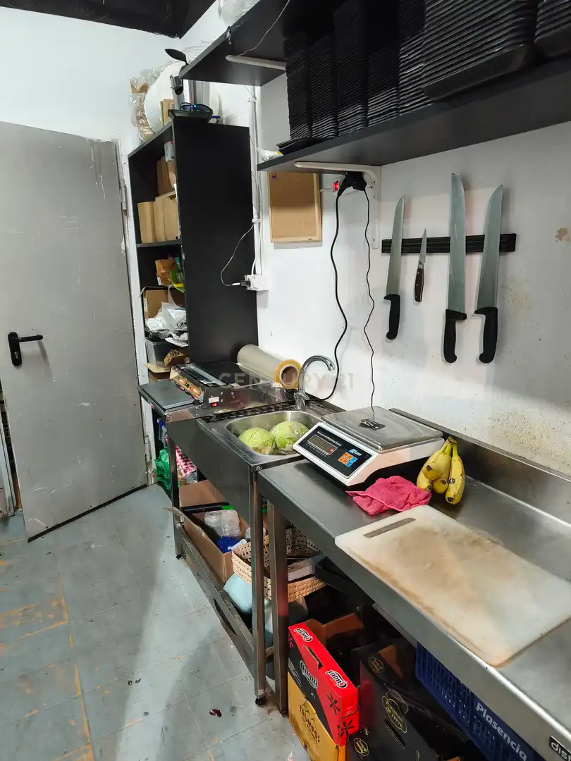 Local comercial en traspàs a Avinguda de Francesc Macià, 34, Vilanova i la Geltrú, Spain, imagen 18