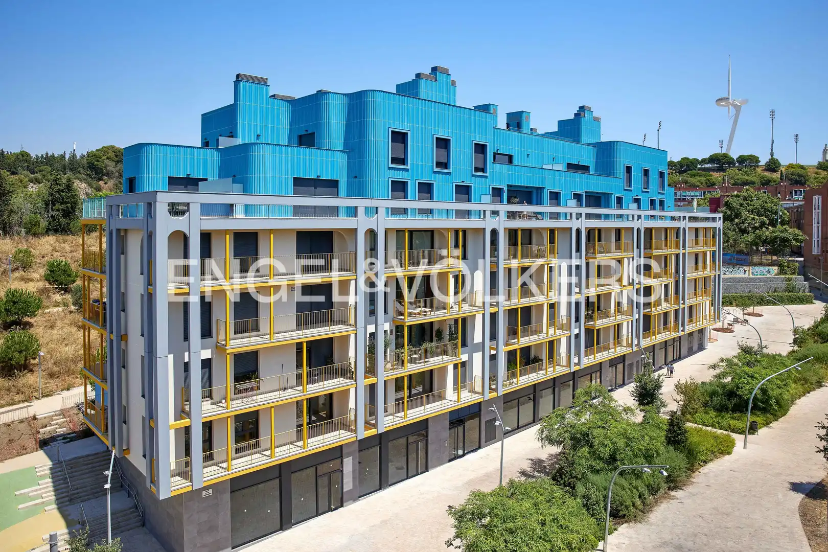 Vista exterior de Àtic en venda en Barcelona amb Aire condicionat, Calefacció i Terrassa