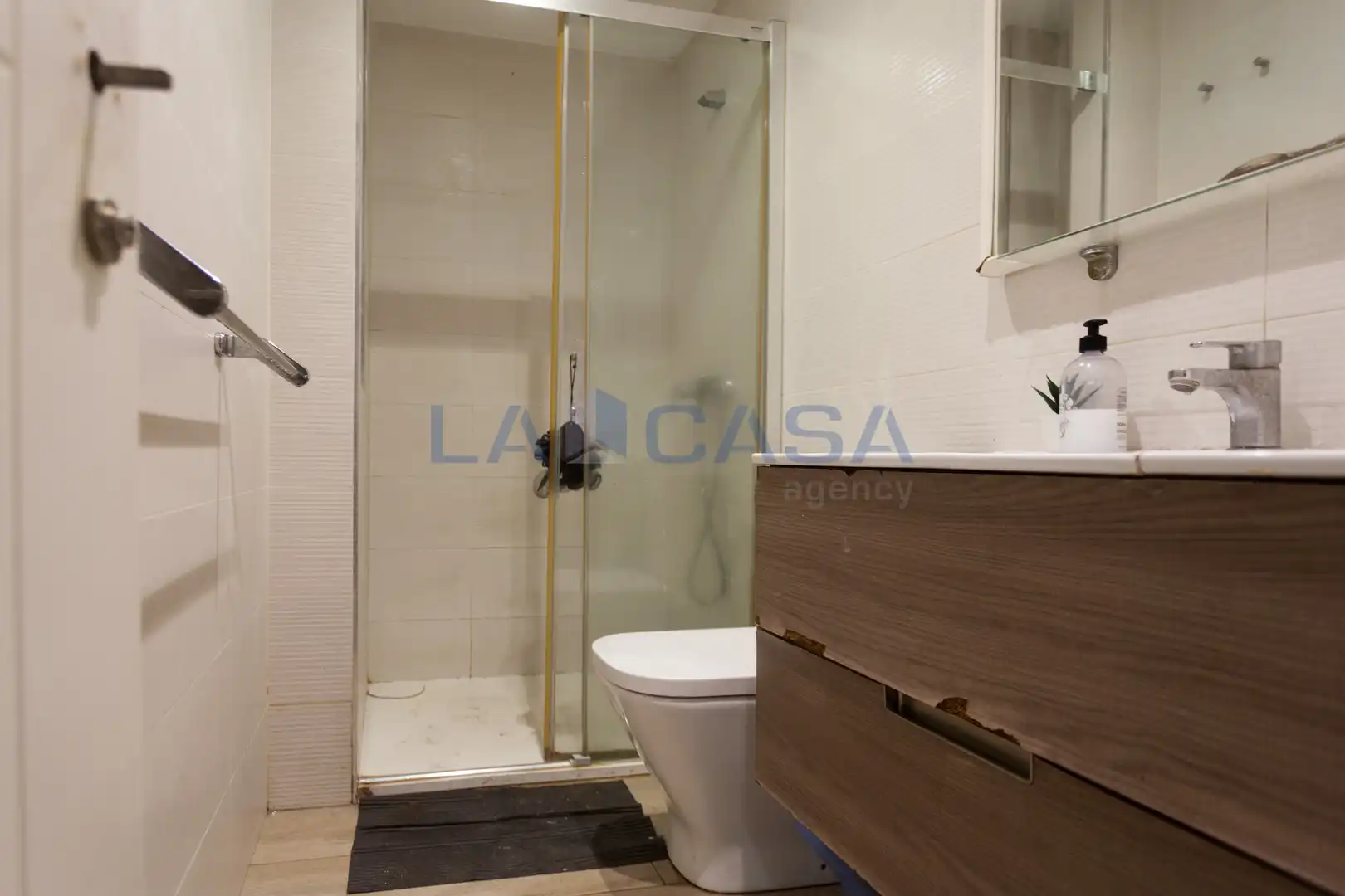 Local comercial en venta en Collblanc - La Torrassa, imagen 3