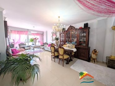 Piso con ascensor en venta en Centre