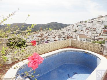 Adossat en venda a Cómpeta