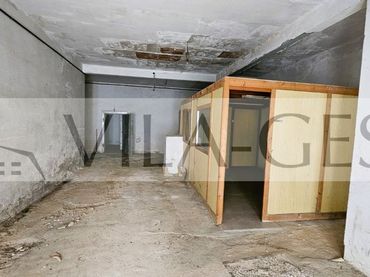 Local commercial à vendre à Avinguda de Francesc Macià 3