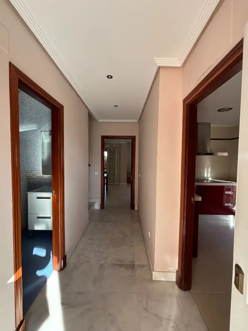 Detached homes for sale in Almensilla  with Air Conditioner, Private garden and Terrace