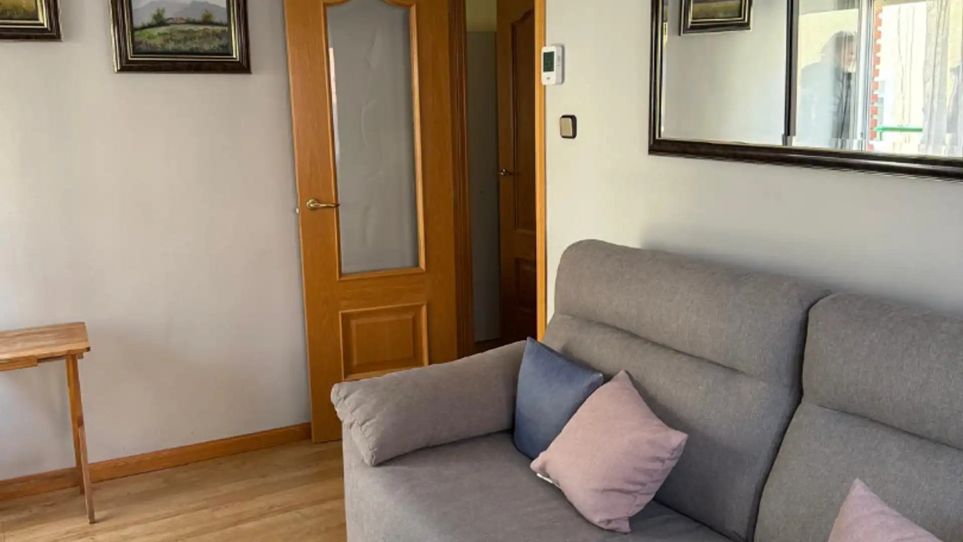 Sala d'estar de Pis en venda en  Madrid Capital amb Calefacció