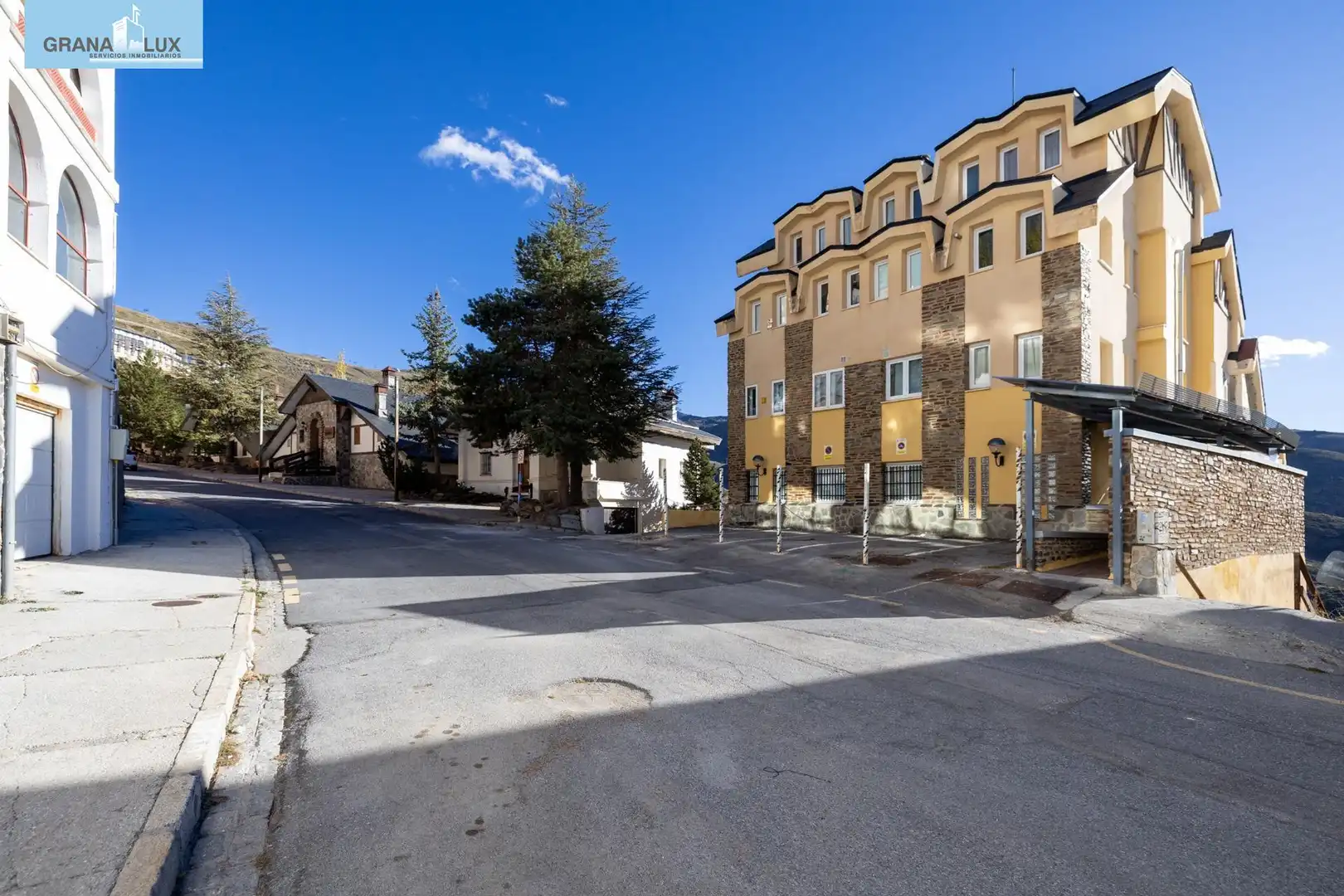 Apartament amb ascensor en venda a Calle Solynieve