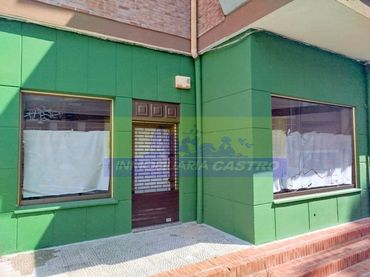 Local comercial en venda a Calle Venancio Bosco
