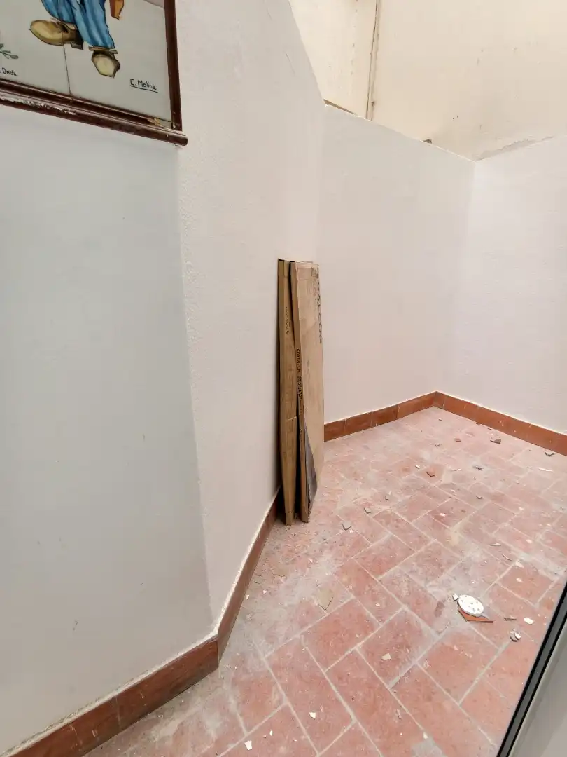 Piso en venta en Sant Boi de Llobregat con Parquet, Horno y Balcón