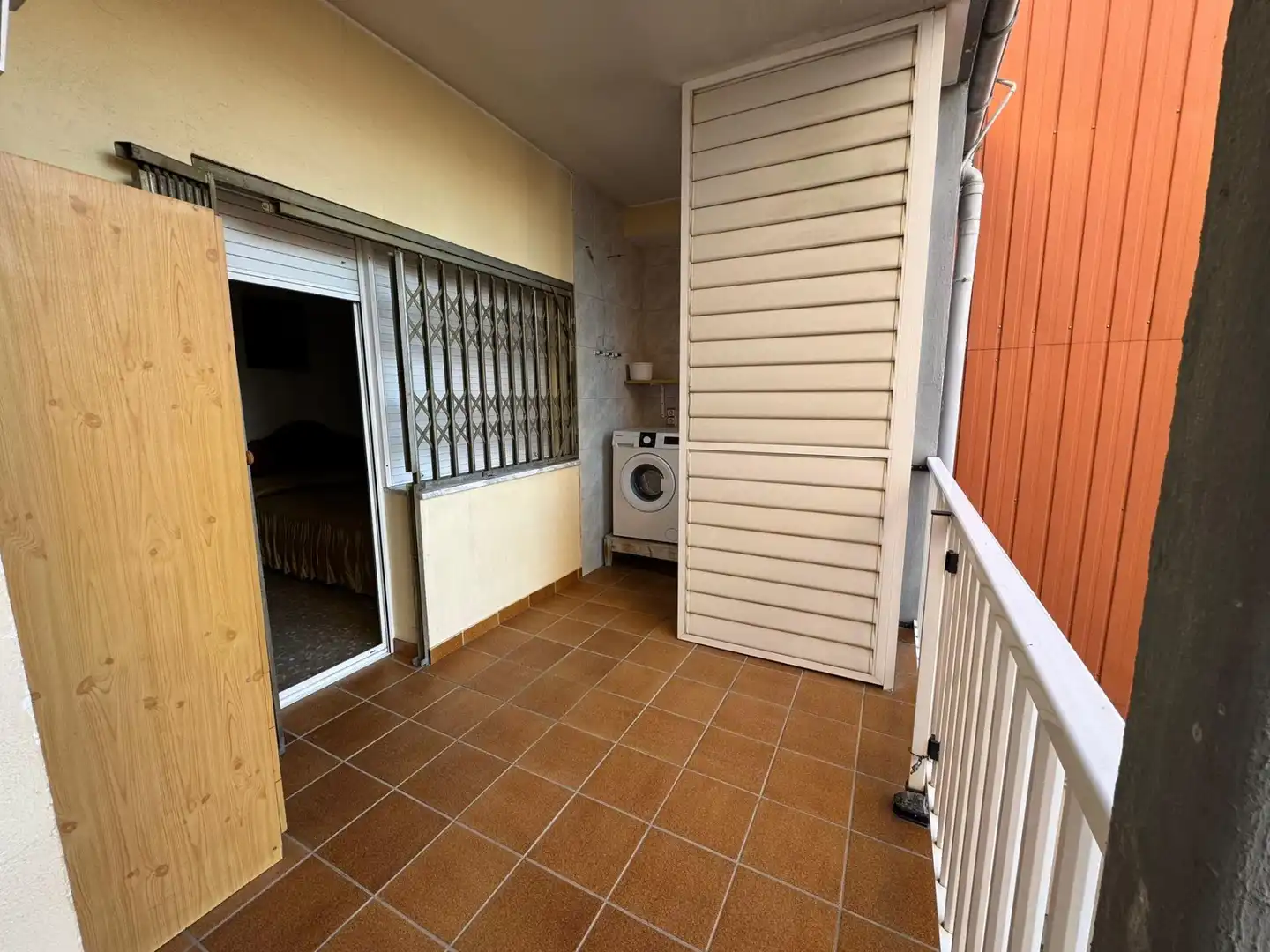 Terrasse von Haus oder Chalet zum Verkauf in Cornellà de Llobregat mit Heizung, Privatgarten und Terrasse