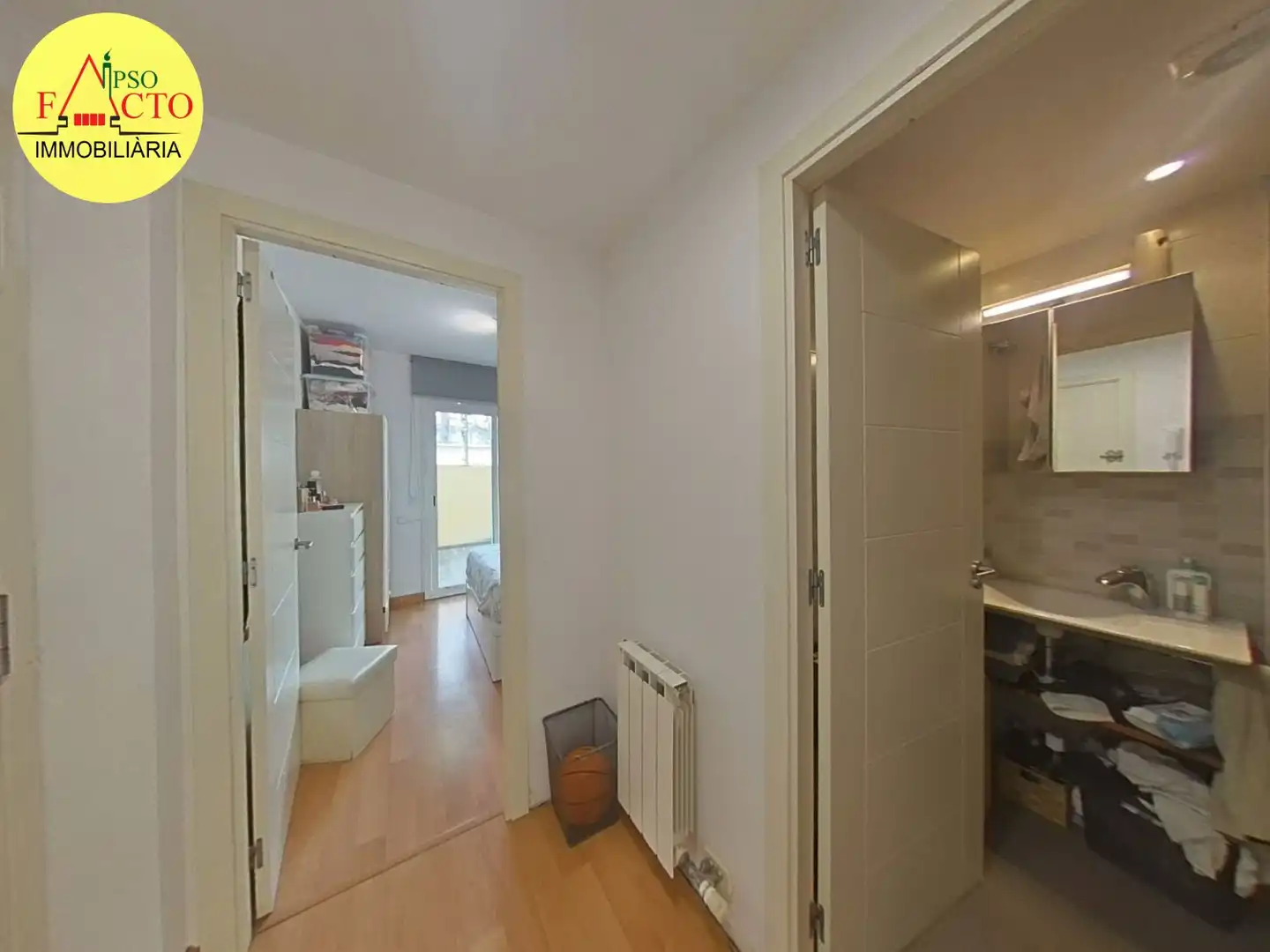 Piso en venta en Girona con Aire acondicionado, Calefacción y Terraza