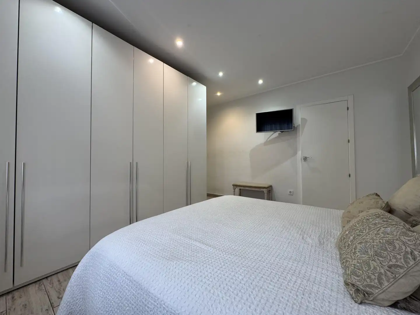 Schlafzimmer von Erdgeschoss zum Verkauf in Elche / Elx mit Klimaanlage, Heizung und Möbliert