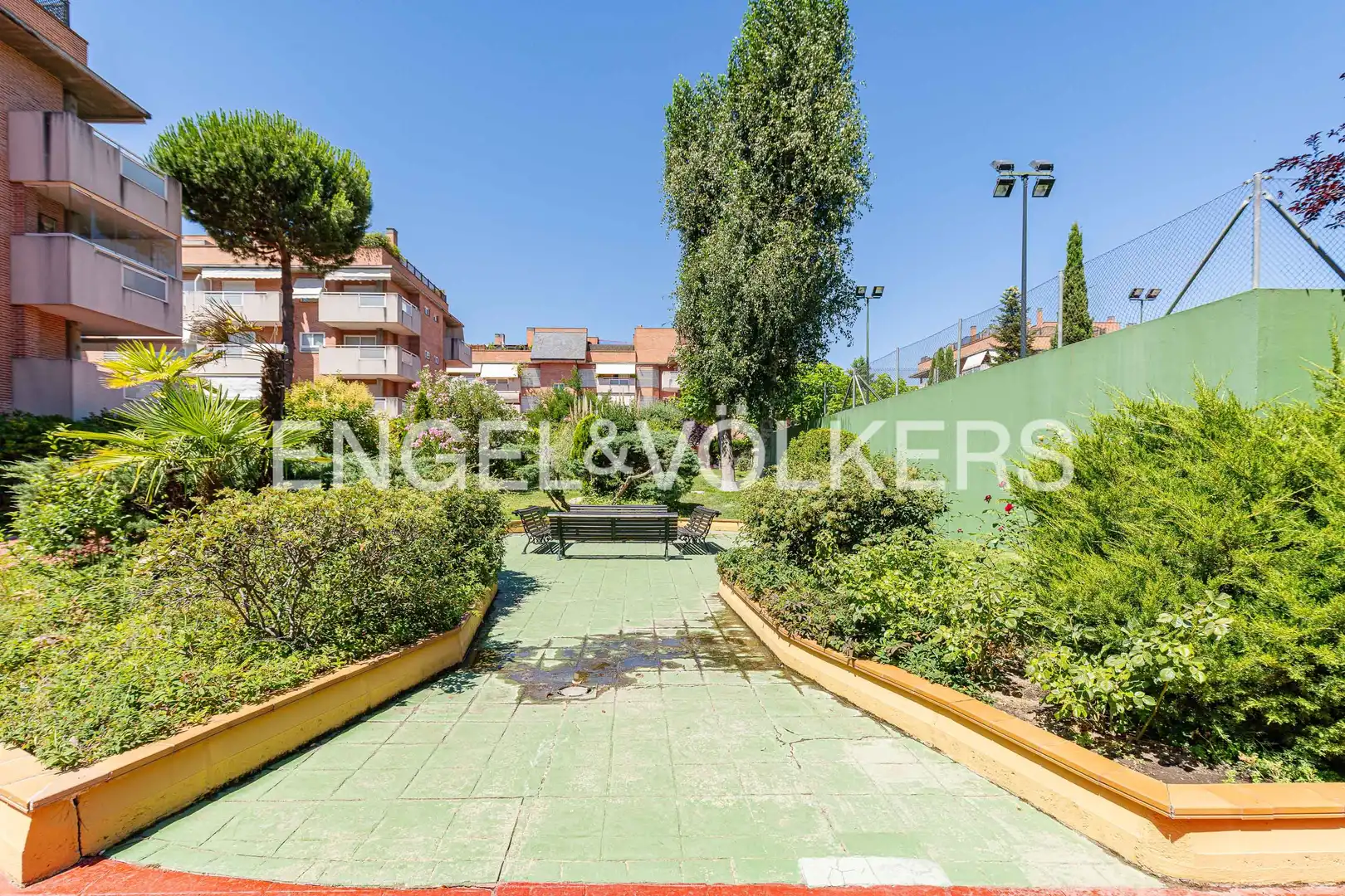 Terrassa de Pis de lloguer en Pozuelo de Alarcón amb Aire condicionat, Calefacció i Parquet