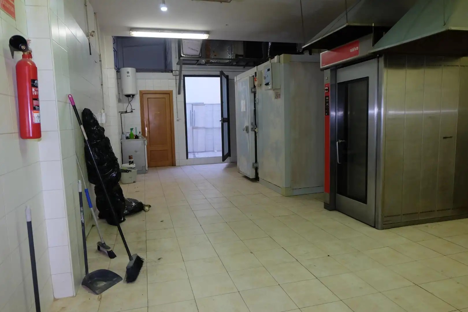 Local en venta en Valencia con Aire acondicionado