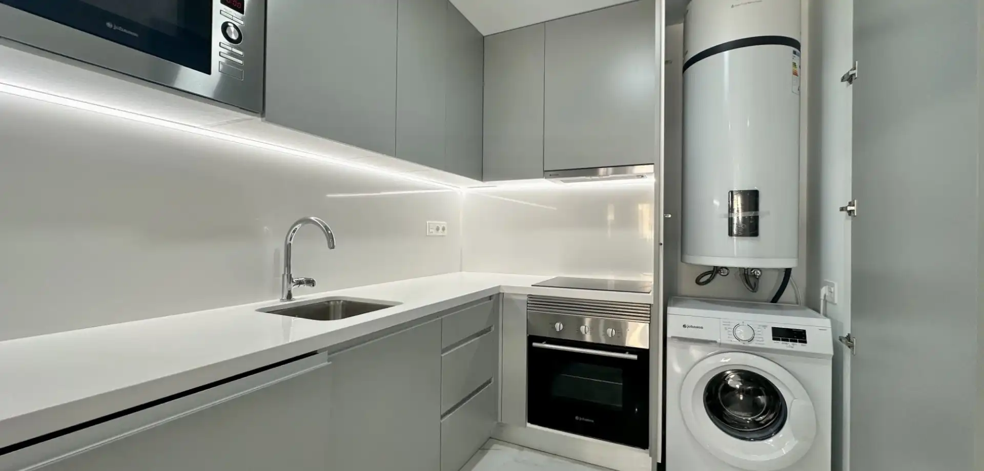 Apartament amb terrassa en venda a Centro, imagen 21