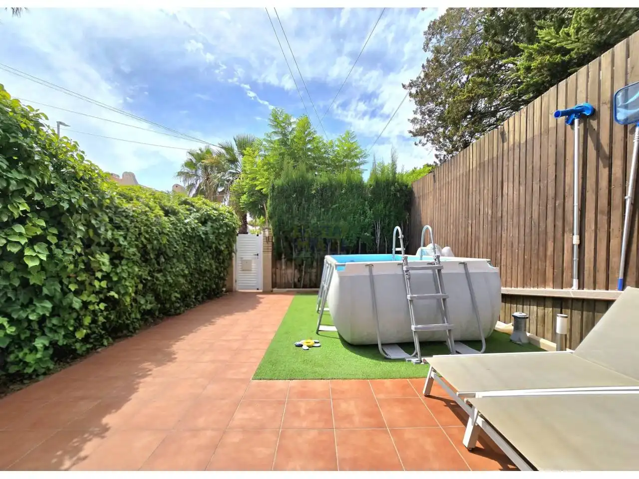 Casa pareada con piscina en venta en Vallpineda - Rocamar, imagen 6