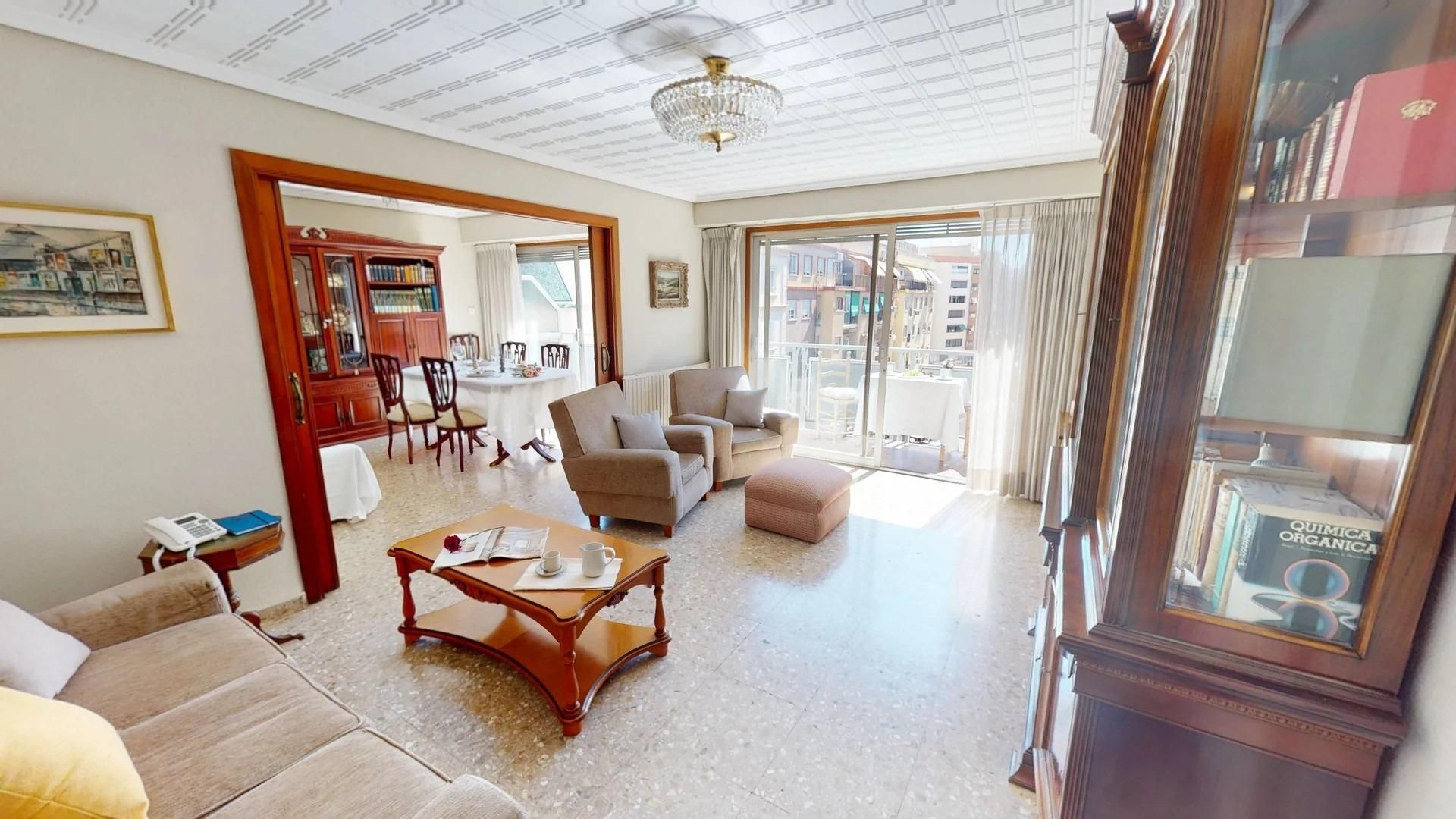 Flat for sale in Calle LLADRO Y MALLI, Barrio de Patraix, Patraix