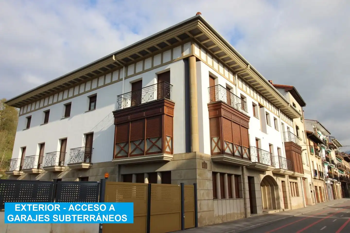 Vista exterior de Piso en venta en Oñati con Calefacción, Trastero y Balcón