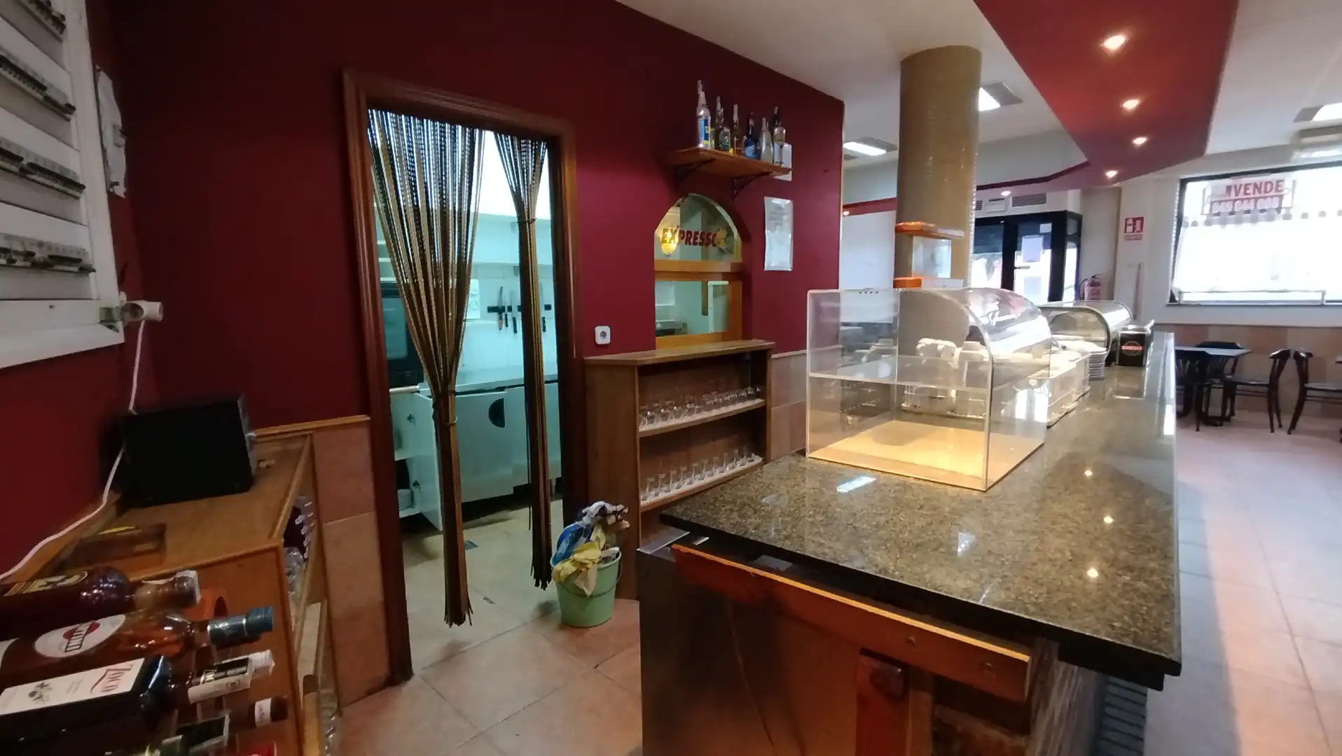 Local de alquiler en Azuqueca de Henares con Aire acondicionado, Calefacción y Amueblado