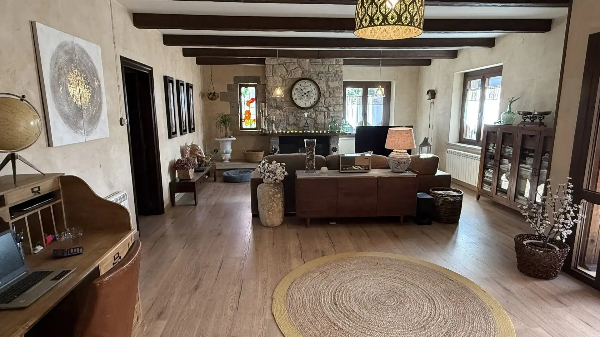 Sala d'estar de Casa o xalet en venda en Moià amb Calefacció, Jardí privat i Traster