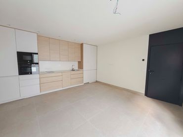 Piso de obra nueva con ascensor en venta en Avenida Campo del Sur 10